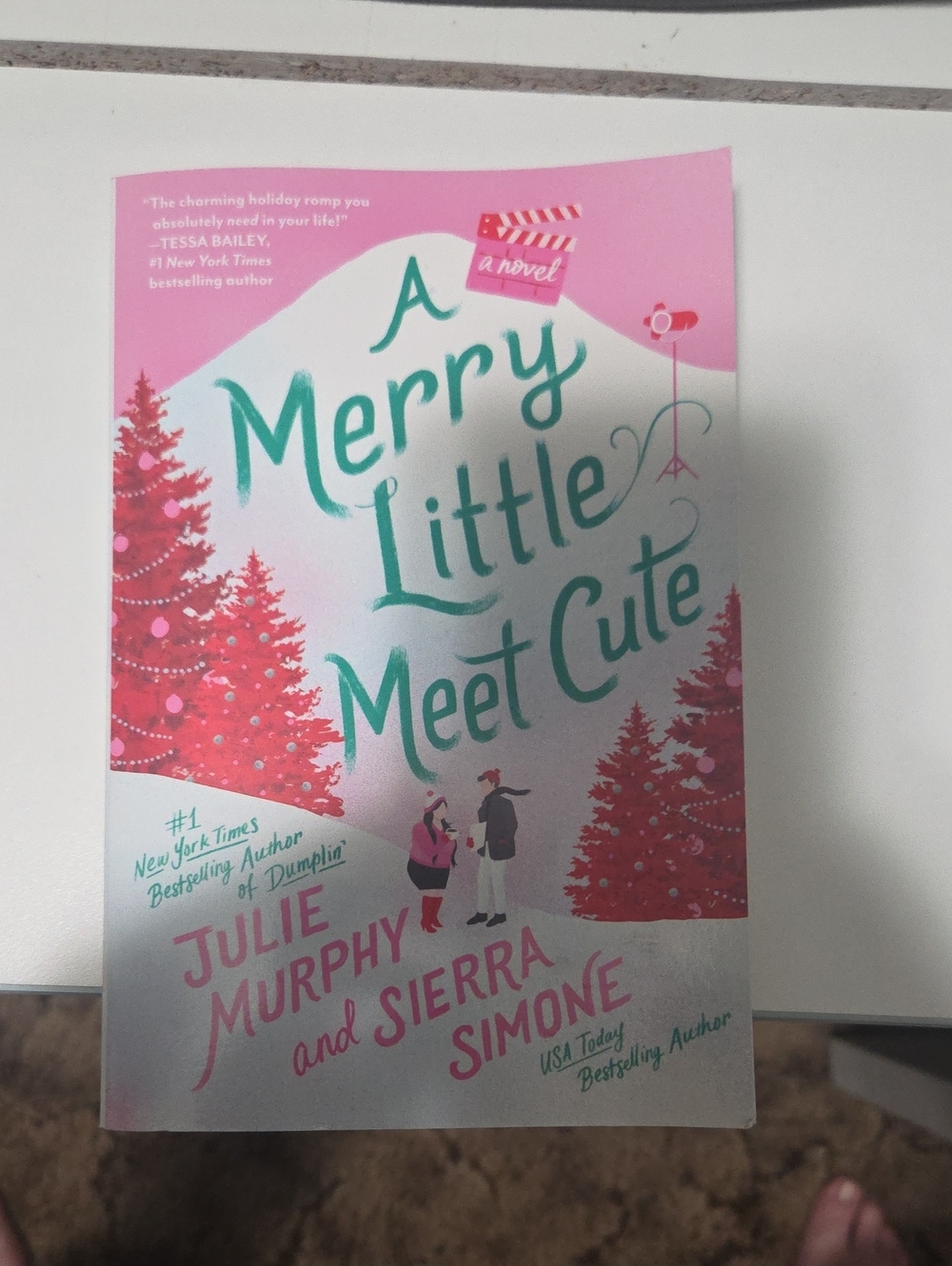 A Merry Little Meet Cute.